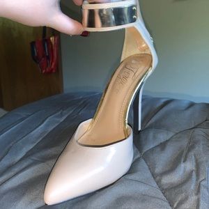 Fergie heels